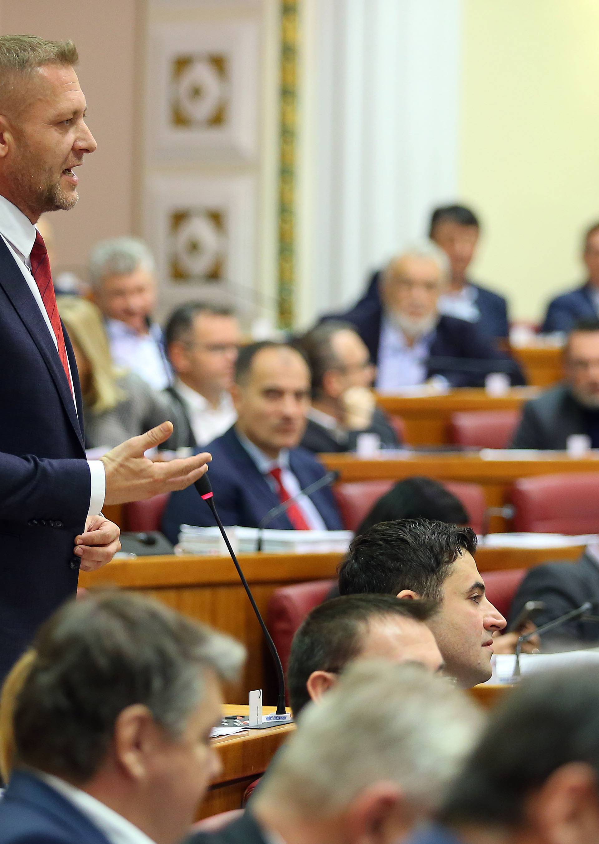 Ništa od opoziva Vlade i Nade Murganić, HDZ imao većinu...