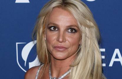 Britney Spears: 'Prehranjivala sam cijelu obitelj, a otac mi nije dao jesti ništa osim piletine...'