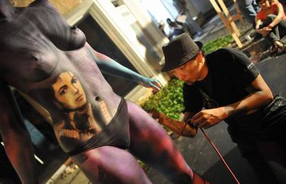 Čast 'Kralju popa' odali su i umjetnici body painta
