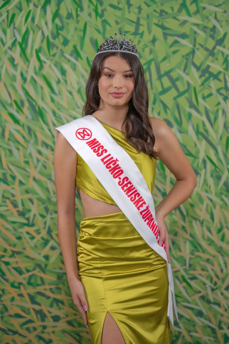 ANKETA Vi birate! Koja od ovih 15 djevojaka zaslužuje ponijeti titulu Miss Medija? Glasajte!