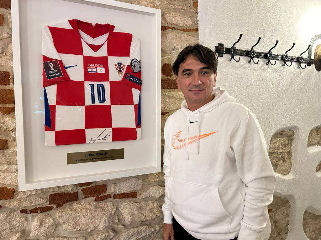 Zlatko Dalić u Areni na koncertu 'Domu mom': Hrvatsku sine voli