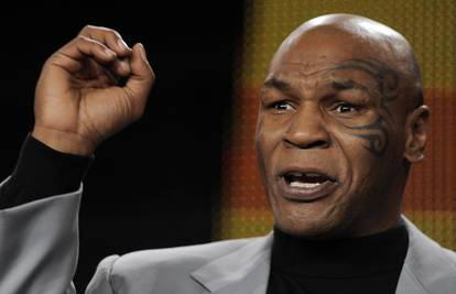 Mike Tyson: 'Naučit ću Chrisa Browna da se bori kao muško'