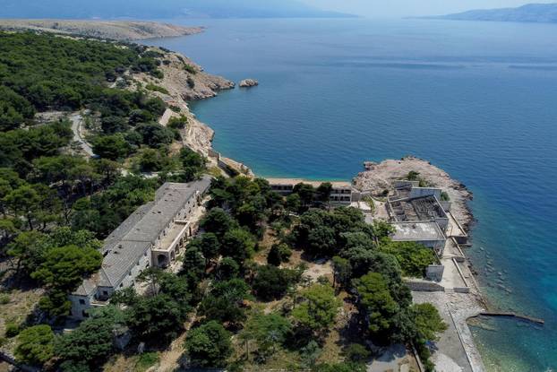 Pogled iz zraka na "Hrvatski Alcatraz"