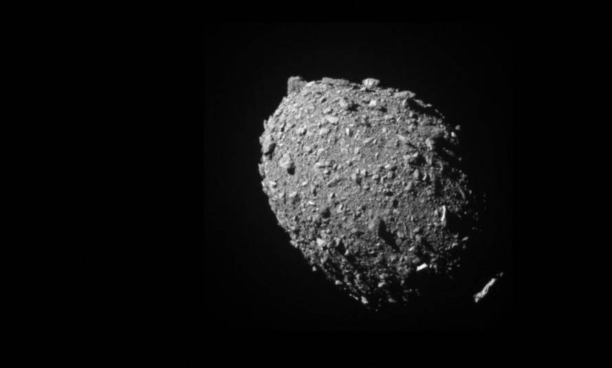 Final images from NASA's DART spacecraft prior to impact