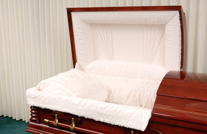 Vrisak u mrtvačnici: Obitelj ga došla pokopati - a on oživio!