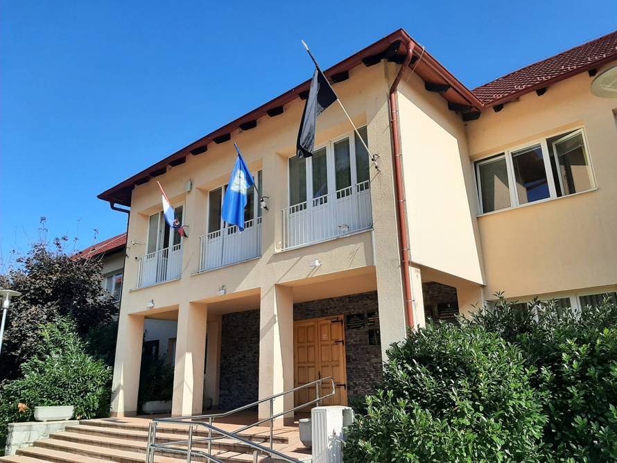 Plitvička Jezera se opraštaju od stradalih Ukrajinaca: 'Tugujemo svi. Curice su išle tu u školu...'