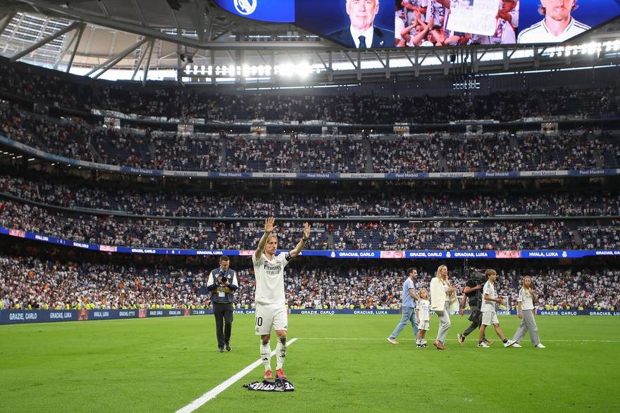 Boban interrupted the silence: first he announced himself about Luka Modric …