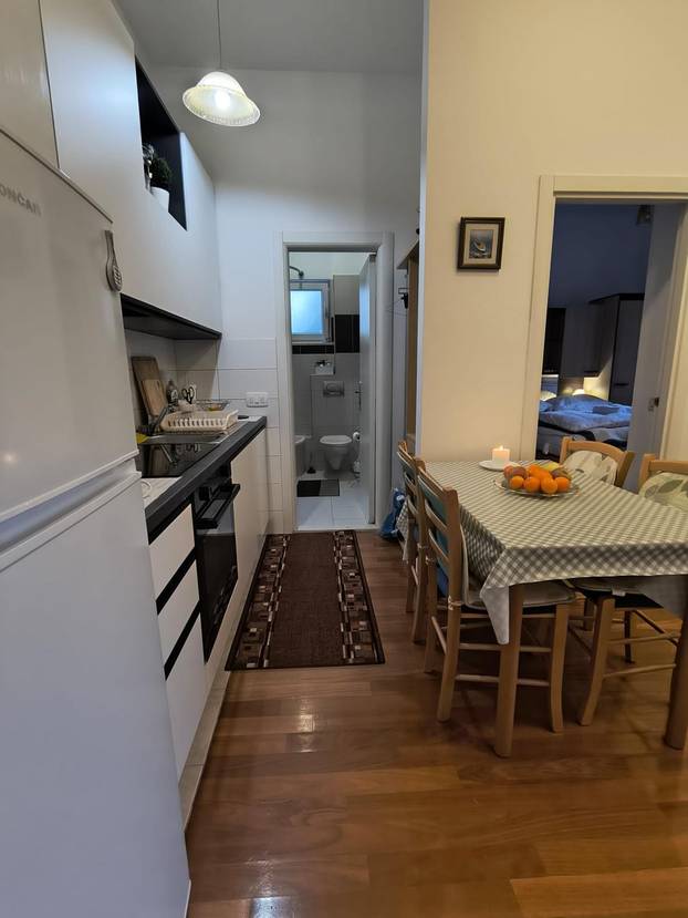 FOTO U Splitu prodaju ovih 30 m2. Cijena će neke iznenaditi: 'Zajednički imate kamin i vrt'