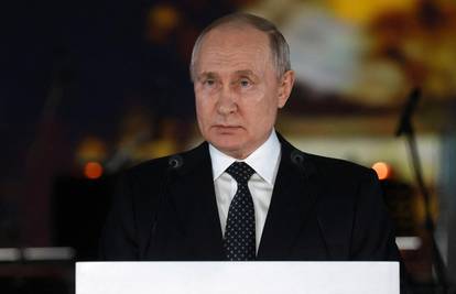 Putin je i službeni kandidat za predsjedničke izbore u ožujku