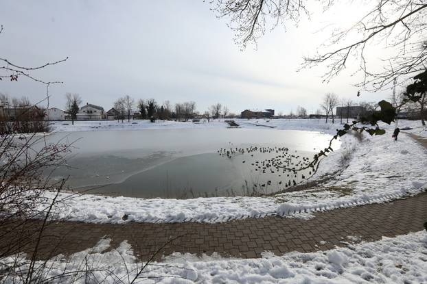 Sveta Nedelja: Zimska idila na jezeru Kipišće