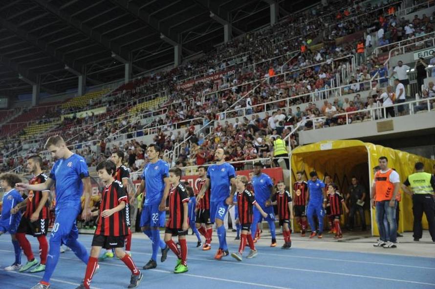 Dinamo na Dinamo: "Modri" na imenjaka ili protiv Armenaca...