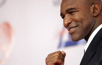 Holyfield: Pregovaram oko borbe s Rusom Valujevim