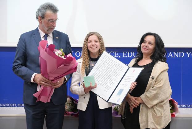 Zagreb; Dodjela Godi&scaron;nje nagrade &bdquo;Luka Ritz&ldquo; za promicanje tolerancije i &scaron;kole bez nasilja.