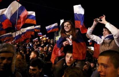 "Mi smo u Rusiji": Krim će u ponedjeljak tražiti pripojenje 
