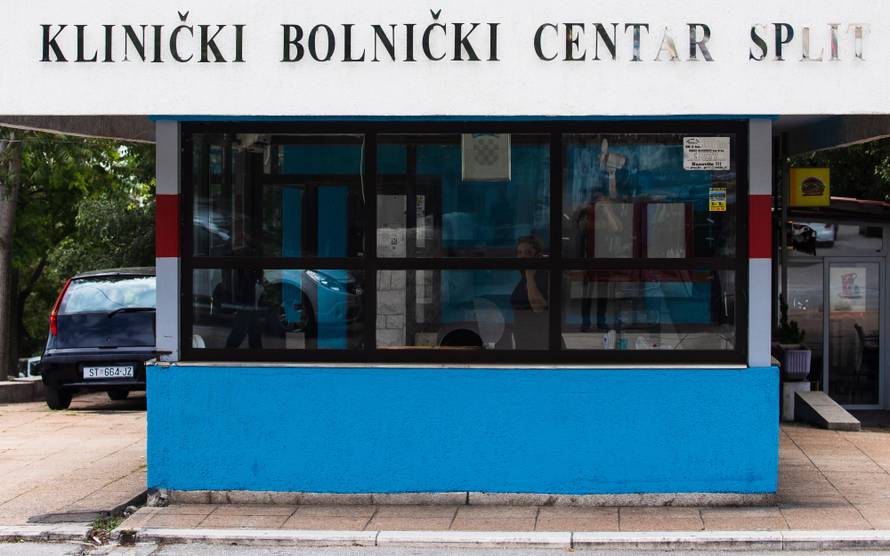 Dosje splitske bolnice: Zamjena pacijentica i mrtvih beba, mito i ruganje s pacijentima na 'stolu'