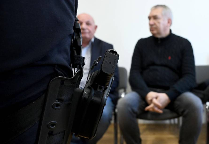 Zagreb: Početak suđenja za aferu Janaf