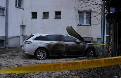 VIDEO Drama u Banjoj Luci: Eksplodirao još jedan automobil ravnatelja osnovne škole