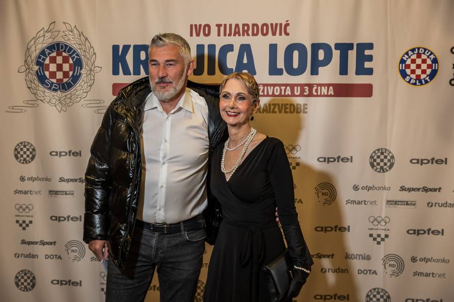 Split: Poznati na pretpremijeri operet "Kraljica lopte"