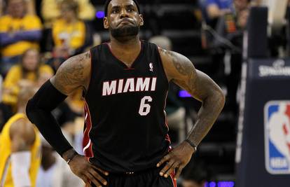 Ni LeBronovih 38 koševa nije pomoglo, Indiana dobila Miami