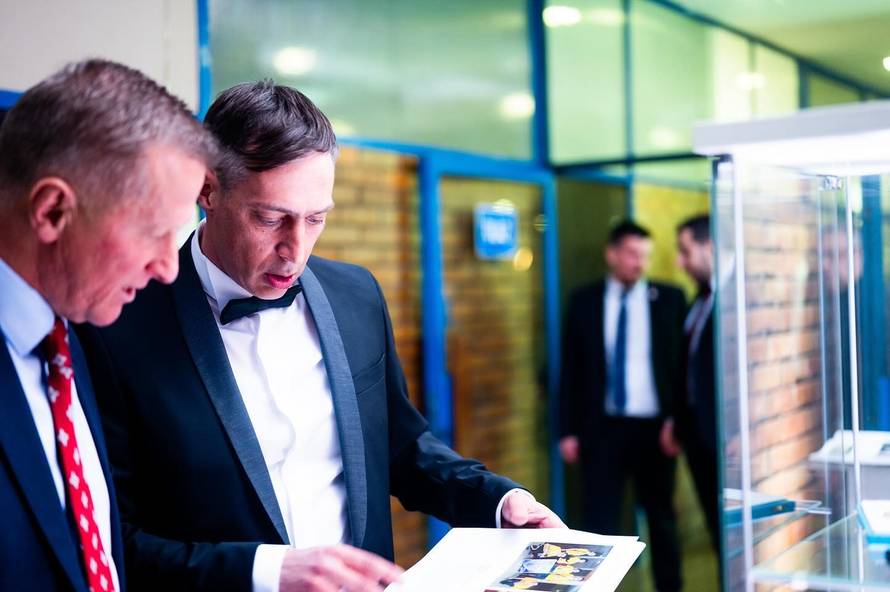 Zagreb Advent Run dodijelio je 4000 € Zakladi UniSport Srce