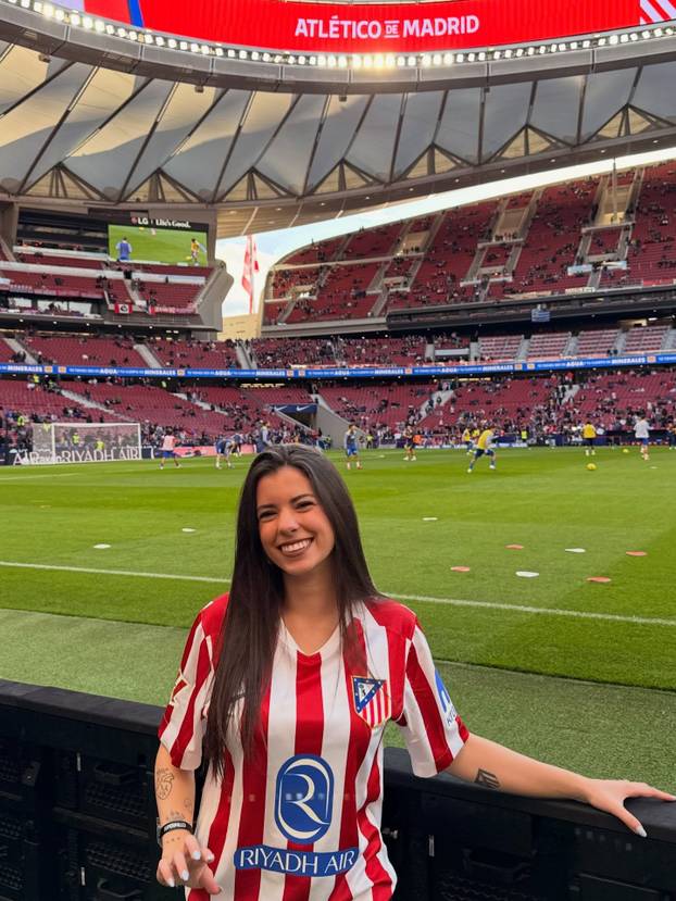 FOTO Ona navija za Atletico, a njen dečko igra u Getafeu. No, njima rivalstvo uopće ne smeta