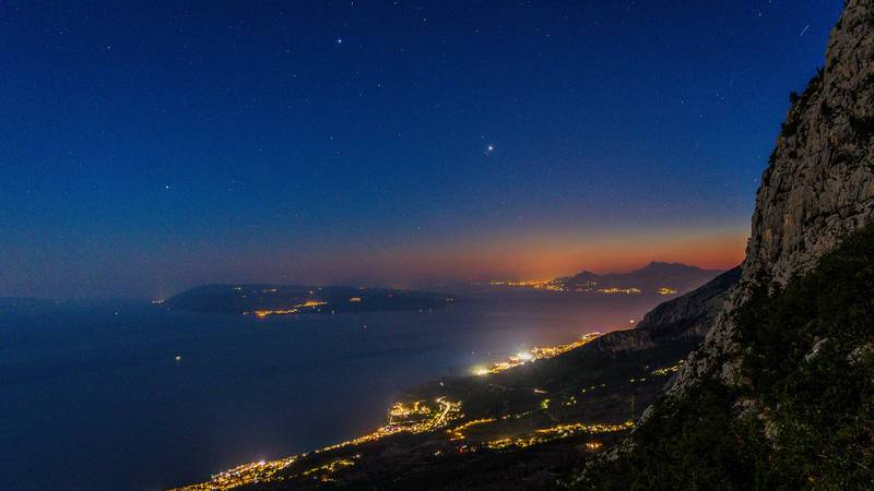 FOTO Zalazak sunca iznad Biokova otkrio prekrasan pogled na Veneru i Jupiter
