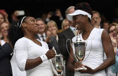 Sestre Williams osvojile naslov u finalu parova u Wimbledonu