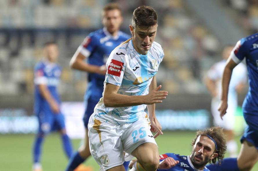 Rijeka: HNK Rijeka i NK Slaven Belupo sastali se u u 5. kolu Prve HNL