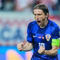 Dečki, ovo je za čistu peticu! Hrvatska leti prema Mundijalu, vatreni 'starci' demolirali Češku