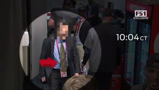 FBI ga uhvatio: Bradyjev dres 'maznuo' novinar iz Meksika!