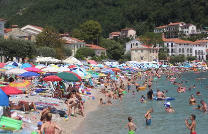 Raste broj turista: U Hrvatskoj danas odmara 115.000 ljudi