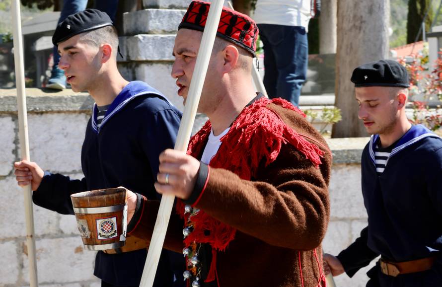 Katuni : Tradicionalni 25. Hrvatski festival žudija