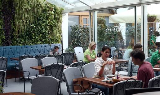 Poznata slasti&ccaron;arnica u Zagrebu zabranila je ulazak psima: 'Nemojte nam zamjeriti'