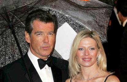 Pierce Brosnan je slomljen, kći Charlotte mu je umrla od raka