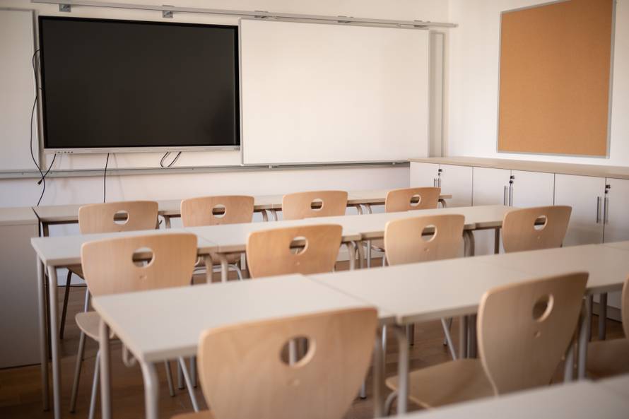 Zagreb: Reportaža o obnovi Gornjogradske gimnazije