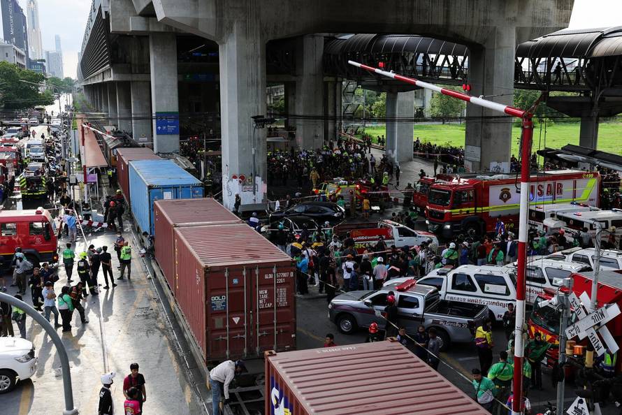 The scene of a multi-vehicle collision, in Bangkok