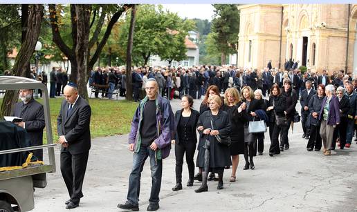 Pokopali Slavka Goldsteina, u ime Vlade stigao Ivica Poljičak