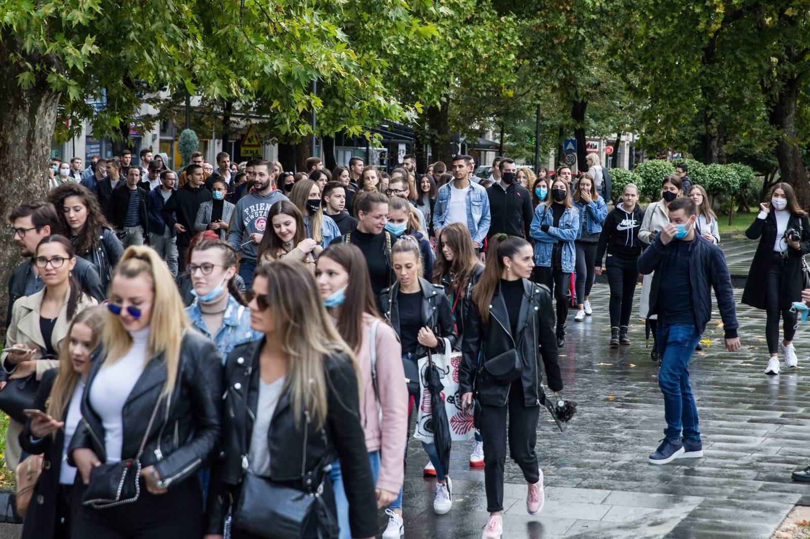 Studenti prosvjedovali u Mostaru zbog previsokih školarina i loše online nastave