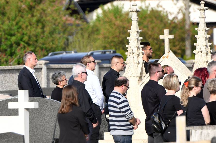 Sveti Martin na Muri: Sprovod bivšeg nogometnog reprezentativca Nikole Pokrivača