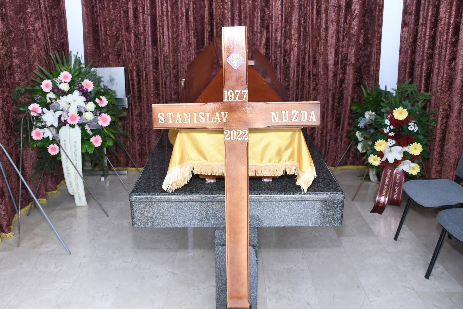 Glina: Na starom groblju pokopan je Stanislav Nužda