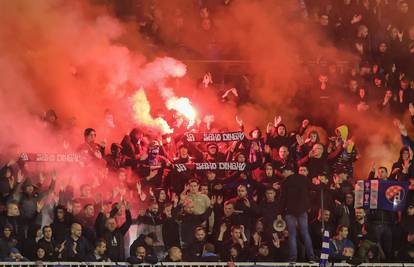 Grci tvrde da je Uefa zaprijetila Dinamu: Ako jedna petarda padne, jedna baklja se zapali...