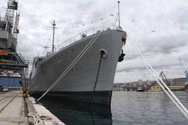 Rijeka: Rupa na pramcu broda Galeb nakon što ga je udario turski brod