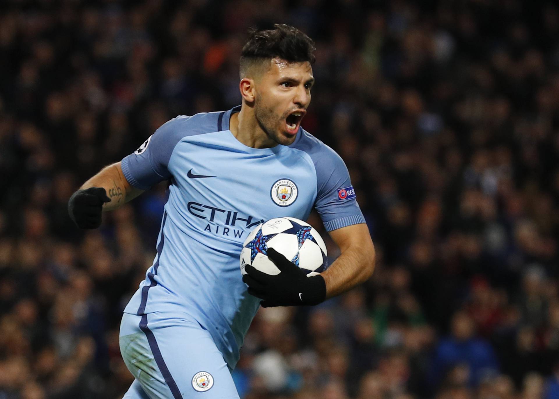 Manchester City's Sergio Aguero celebrates scoring their second goal