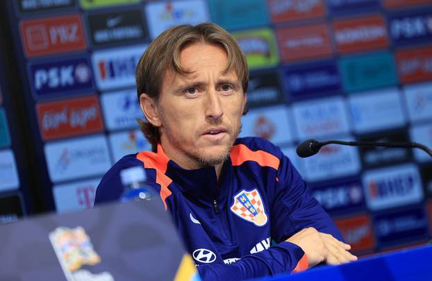 Zagreb: Zlatko Dalić i Luka Modrić održali konferenciju za medije