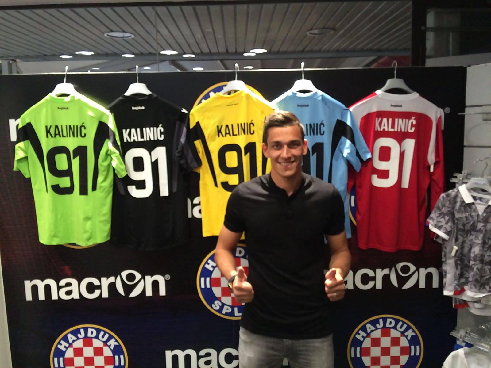 'Opsada' Hajdukova fan shopa:  L. Kalinić je potpisivao dresove