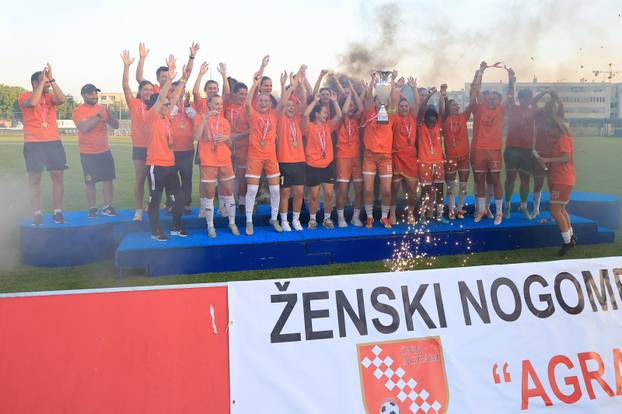 Nogometašice Agrama prvi put u povijesti osvojile naslov prvakinja Hrvatske