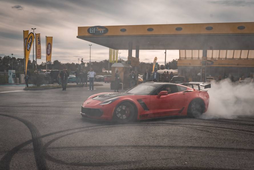 Rijeka: Luksuzni super automobili okupirali Korzo