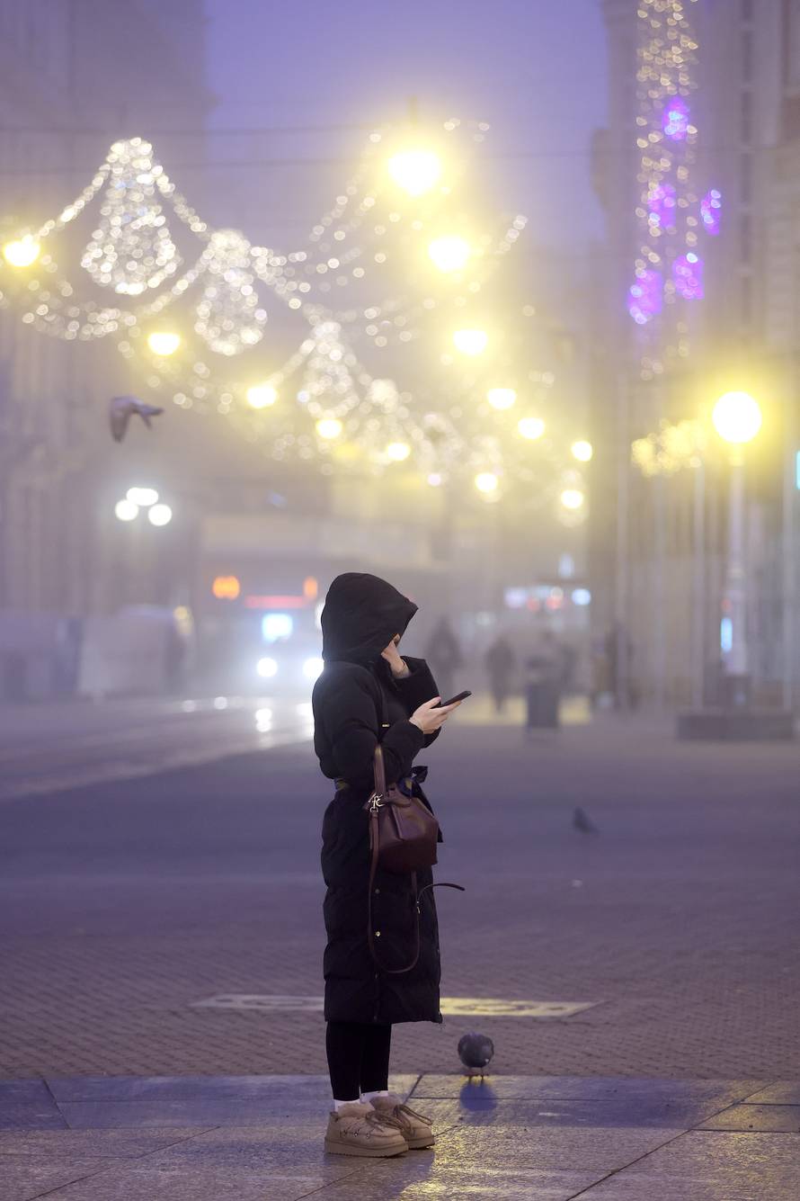 Hladno maglovito jutro u Zagrebu
