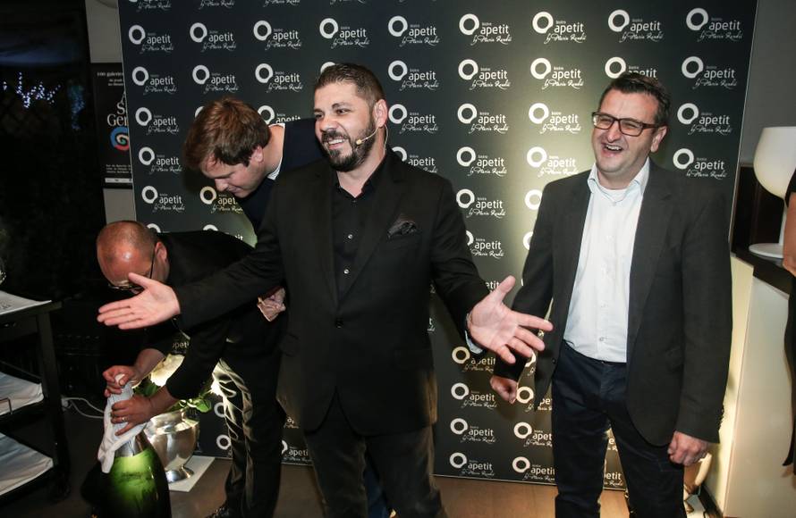 Ljubav: Sarah Josipović i bivši Lane Jurčević vole se  javno