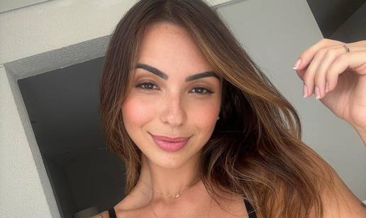 FOTO Ova žena ima savršeno žensko tijelo prema umjetnoj inteligenciji: Slažete se?